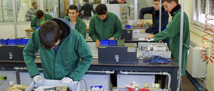 Istruzione e Formazione Professionale settore Elettrico - Scuola don Bosco dei Salesiani Milano - CNOS FAP